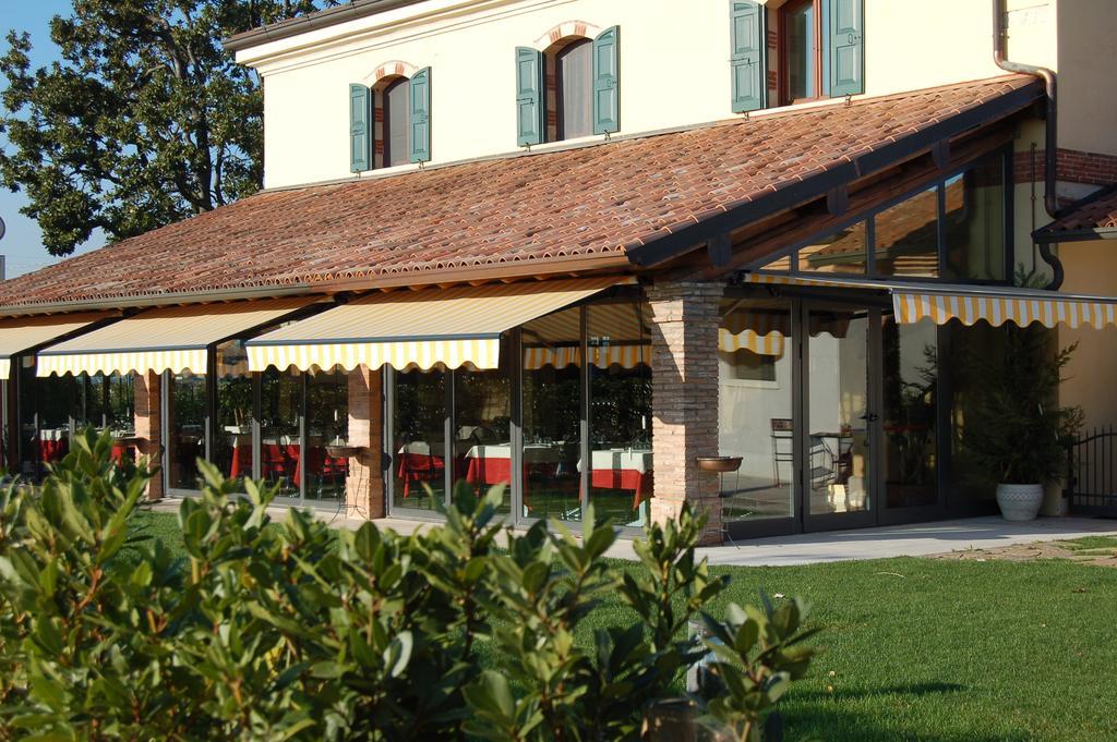 Hotel Vecchio Molino Zevio Exterior photo